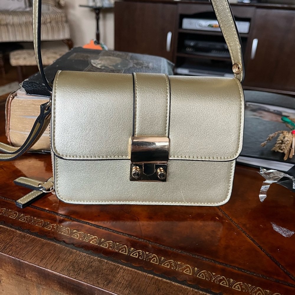Sondra Roberts Squared Gold Metallic Crossbody Wristlet Purse